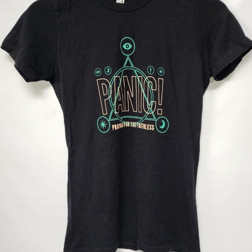 Panic at the‎ Disco small t-shirt